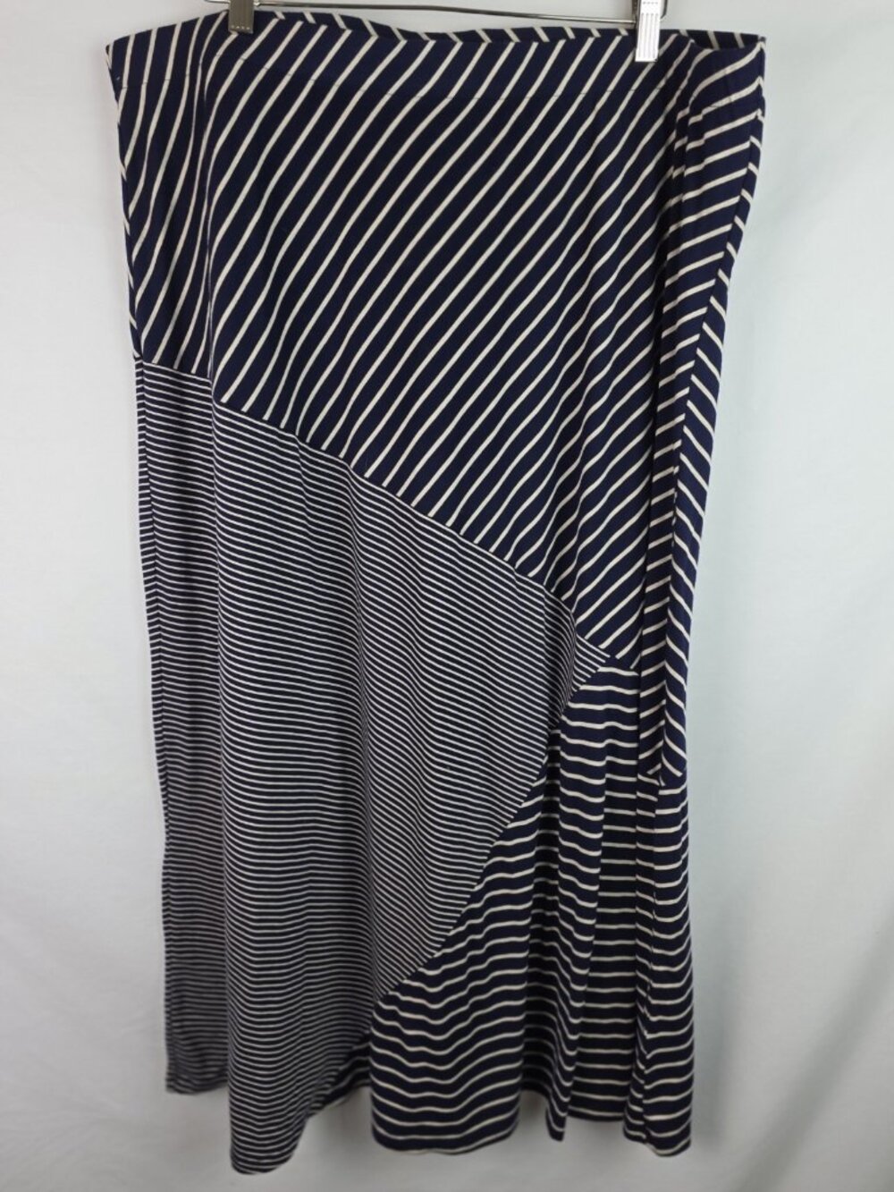 Coldwater Creek Women's Skirt Plus Size 1X Blue Striped Elastic Waist Maxi Skirt